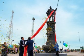 Новые памятники открыли в Ангарске и Братском районе
