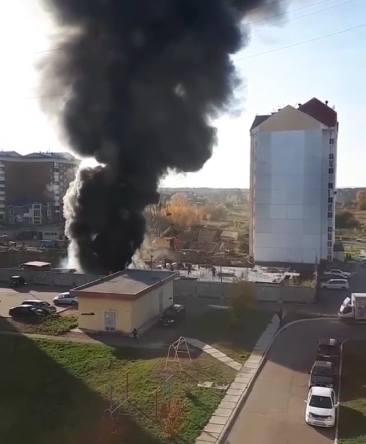 Пожар на стройке в 32 микрорайоне Ангарска произошел 28 сентября