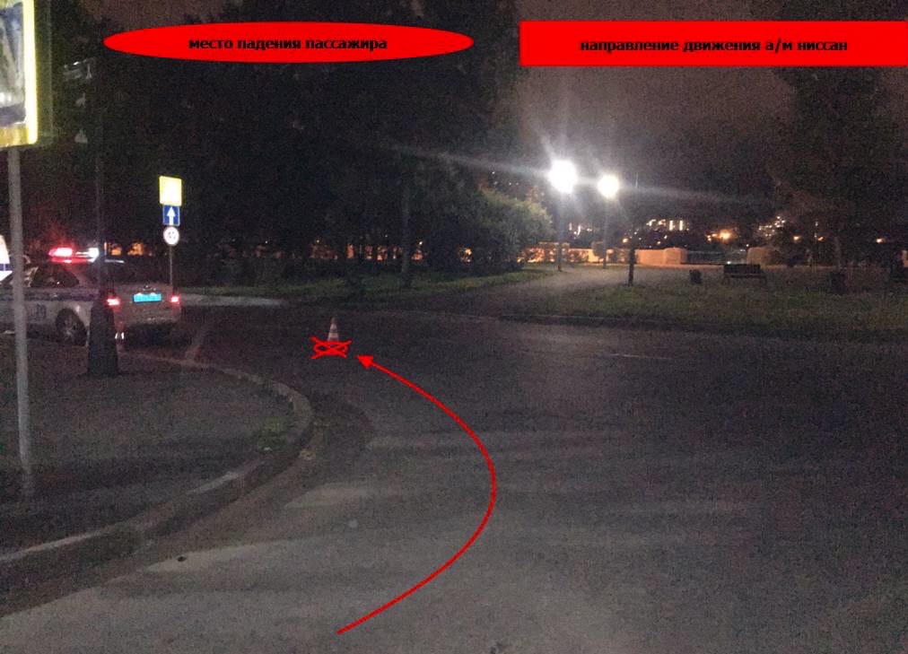 Ребенок выпал из багажника автомобиля во время движения в Иркутске