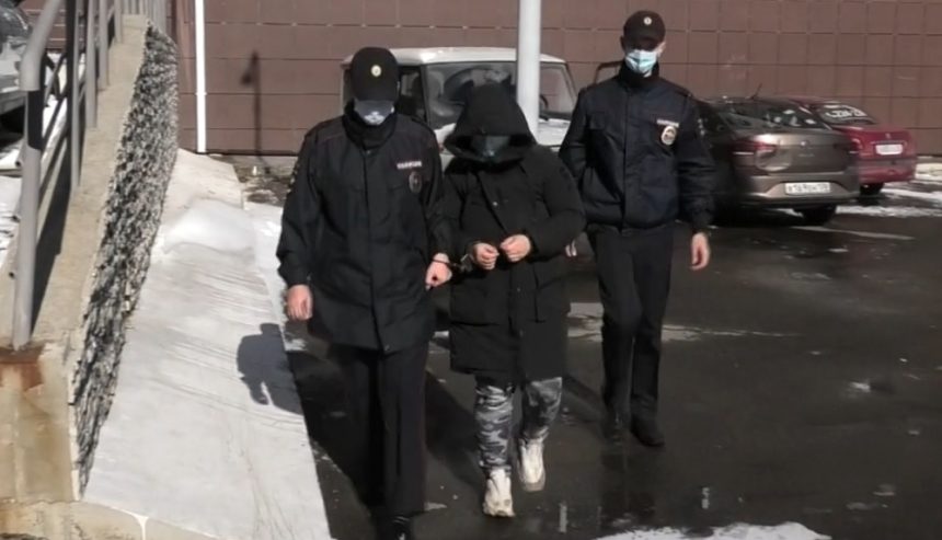 Интернет-мошенницу рецидивистку задержали в Иркутске