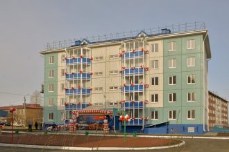Ключи от новых квартир в Тулуне получили 20 работников социальной сферы