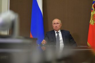 Путин поручил правительству проработать вопрос о проведении Года Байкала в России