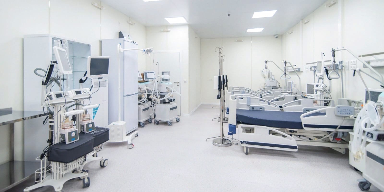 Рекордный прирост больных коронавирусом выявили в России за сутки