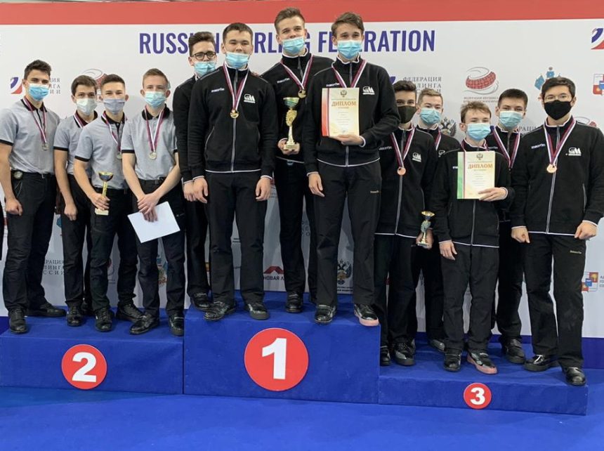 Команда Приангарья заняла второе место на первенстве России по кёрлингу среди юношей до 19 лет