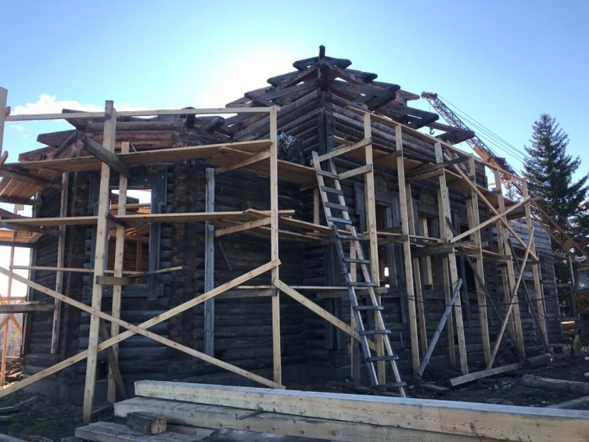 Правительство Приангарья продолжит выделять средства на ремонт церквей