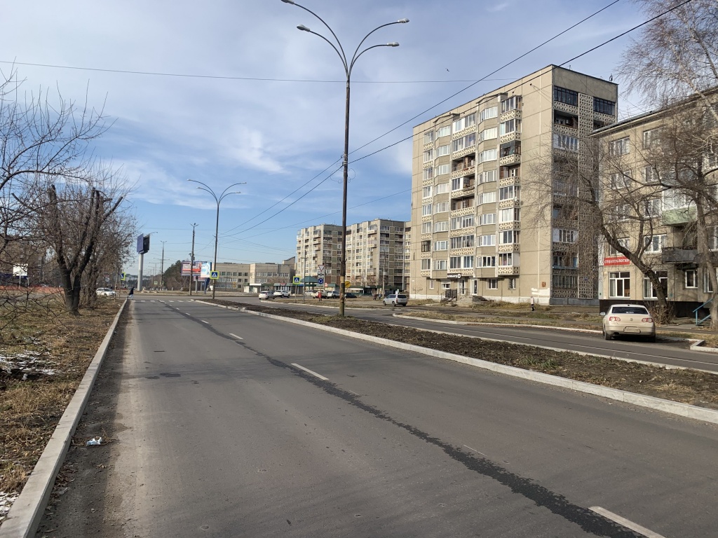 В четырех городах Приангарья отремонтировали дороги к 12 медучреждениям