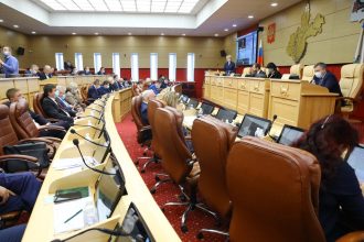 ЗС Приангарья приняло закон о поддержке пострадавшего из-за пандемии бизнеса