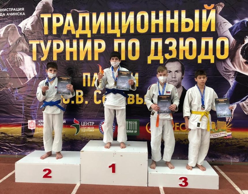 11 медалей выиграли дзюдоисты Иркутска и Усолья-Сибирского на турнире памяти Ю.В. Соловья