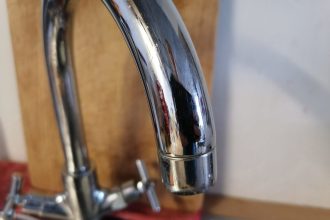 Часть поселка Чунский с вечера 10 декабря остается без холодной воды