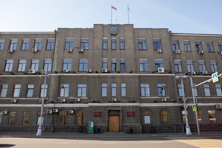 Мэрия Иркутска расторгла договоры с подрядчиками на развитие трех застроенных территорий