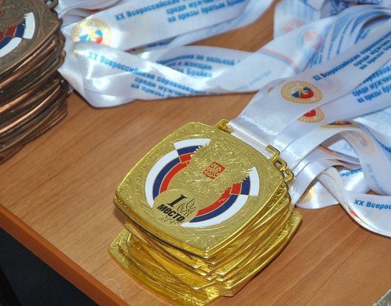 Спортсменки Иркутской области выиграли четыре медали на всероссийских соревнованиях по вольной борьбе