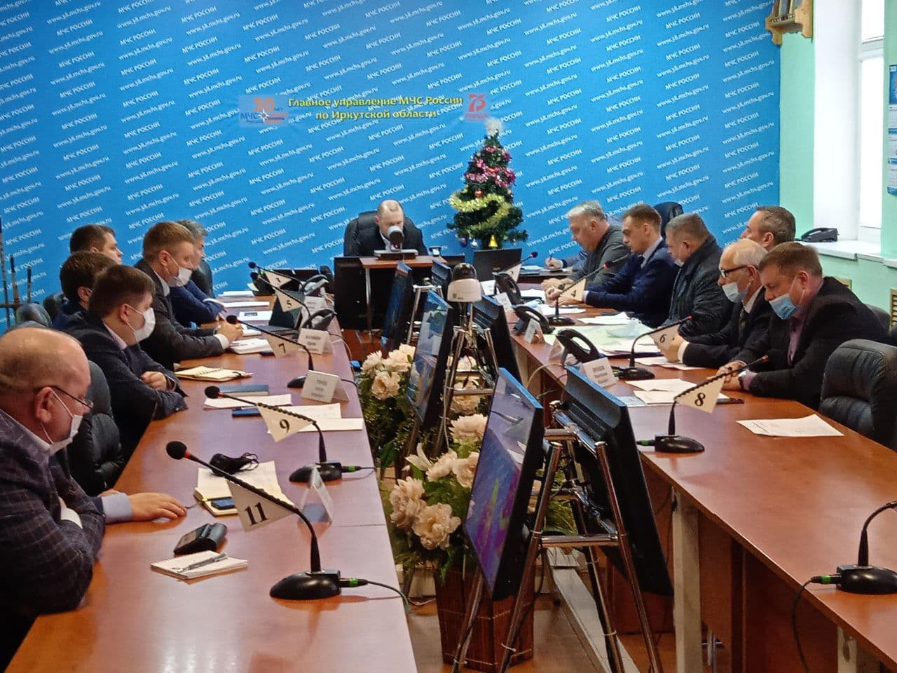 Власти Приангарья рекомендовали объявить в поселке Мама режим ЧС из-за аварий на сетях