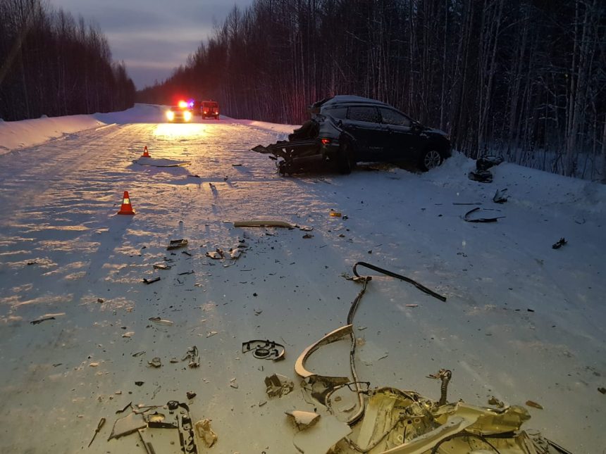 Водитель легковушки погиб после столкновения с большегрузом на трассе Братск-Усть-Илимск