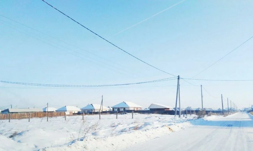 Жители ряда домов в пяти поселениях Иркутского района остаются без света с вечера 15 декабря