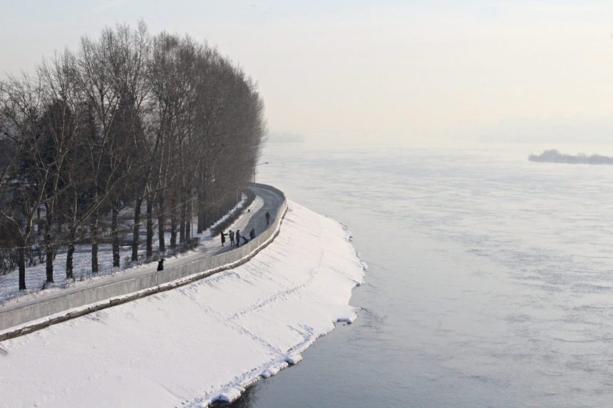 Усиление ветра до 20 метров в секунду ожидается в Иркутской области 6 января