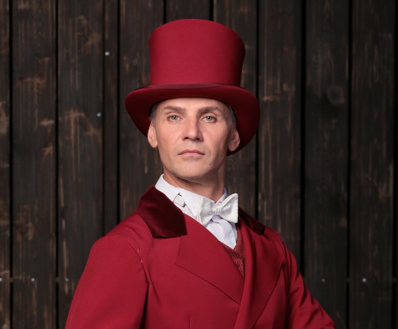 Актеру иркутского драмтеатра Александру Братенкову присвоено звание «Заслуженный артист России»