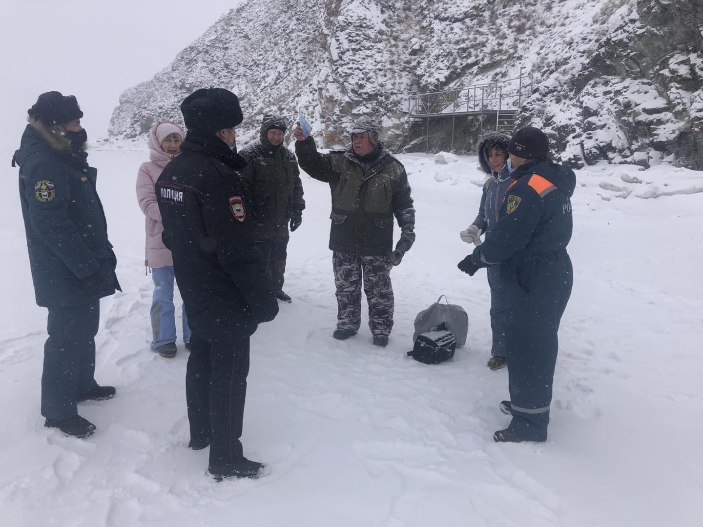 Инспекторы ГИМС перешли на усиленный режим работы на озере Байкал