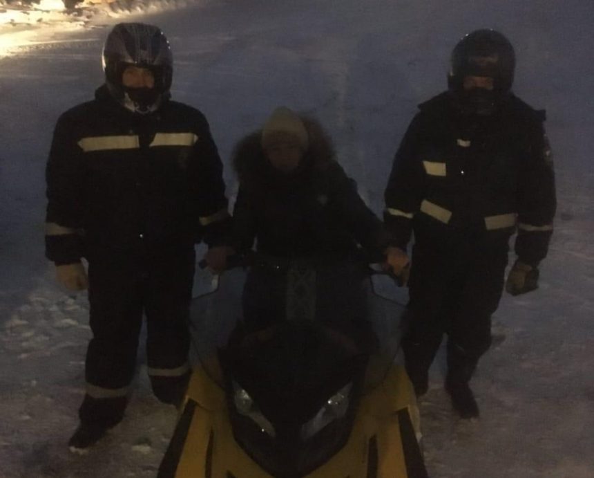 Иркутянка попала в метель, гуляя по льду Чертугеевского залива, и не смогла найти дорогу домой