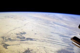 Красота зимней Сибири на фото глазами российских космонавтов