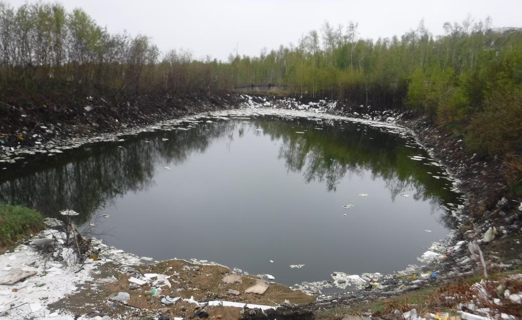 Недавно образовавшееся в Нижнеангарске озеро из отходов угрожает природе Байкала - прокуратура