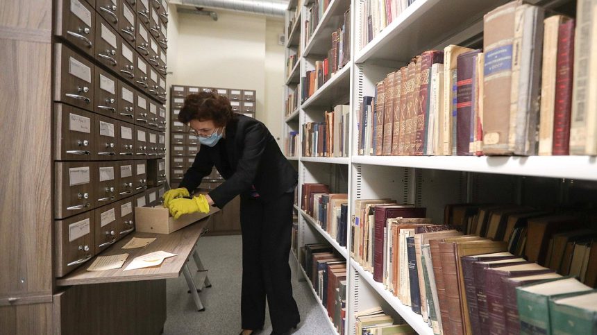 Библиотекам могут запретить списание книг и газет времен Второй Мировой войны