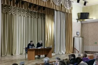 Игорь Кобзев предлагает передать аэропорт в Маме из частной в госсобственность
