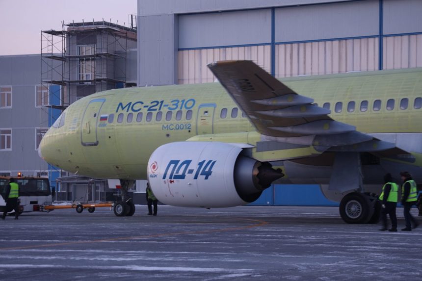 Иркутские самолеты МС21 и Су-30СМ2 представят на Международном авиасалоне в этом году