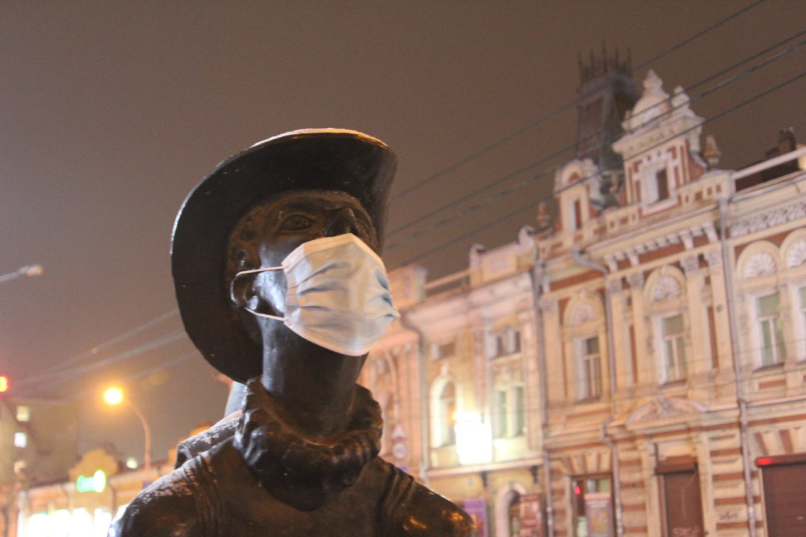 Неделю в Иркутской области выявляют менее 190 случаев коронавируса в сутки