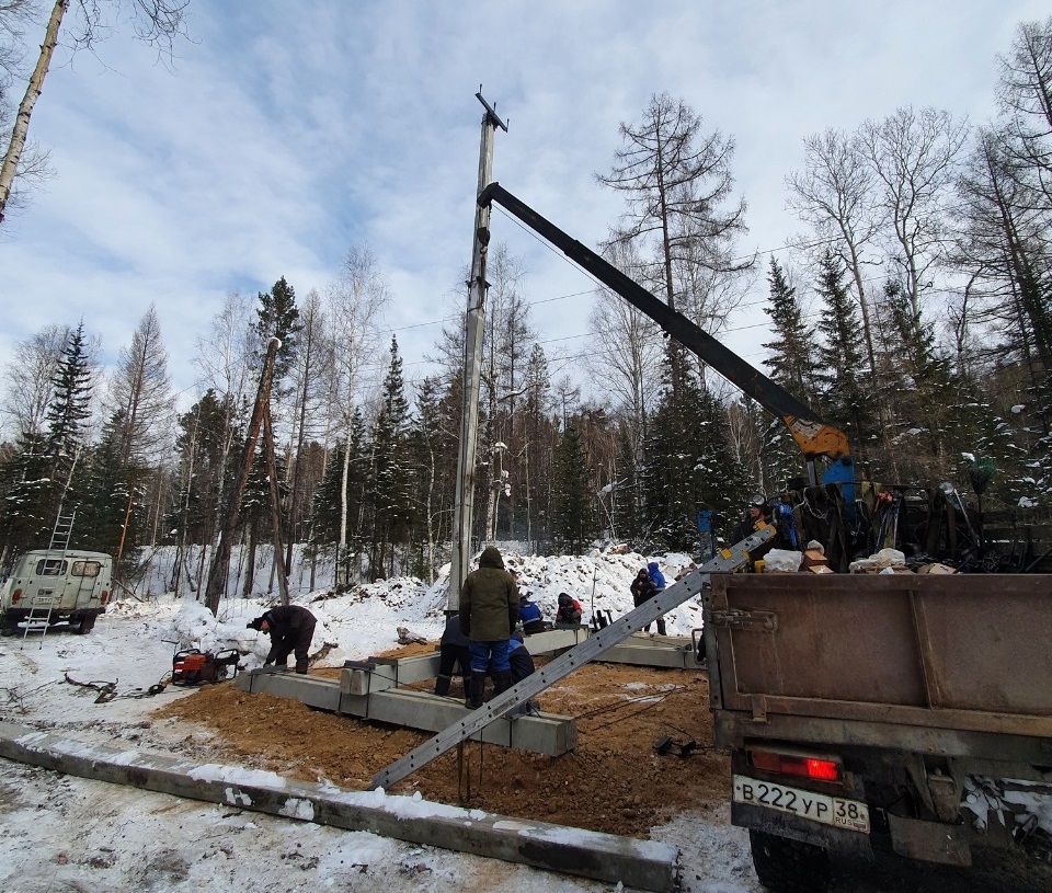 Облкоммунэнерго модернизировало высоковольтные линии в Горячем ключе, Мишелевке и Стеклянке