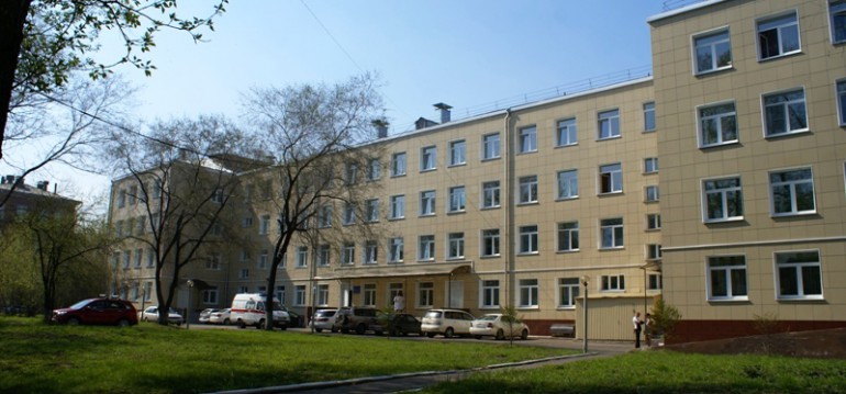 Фасады зданий медсанчасти ИАПО отремонтируют в Иркутске