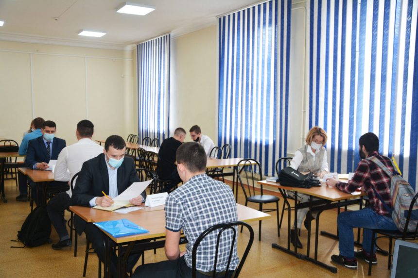 Представители АНХК рассказали ангарским студентам о возможностях трудоустройства в компании