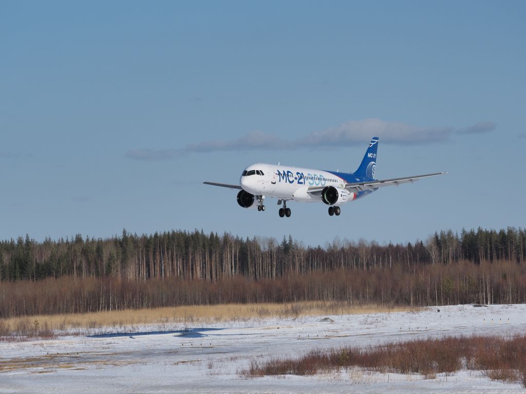 Самолет МС-21 успешно прошел испытания в условиях естественного обледенения