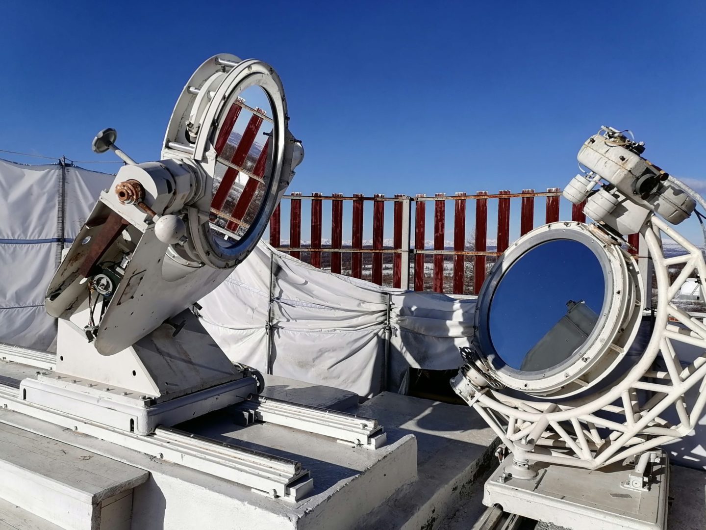 Спектр жизни. Ученый из Иркутска месяцами дежурит в обсерватории среди гор