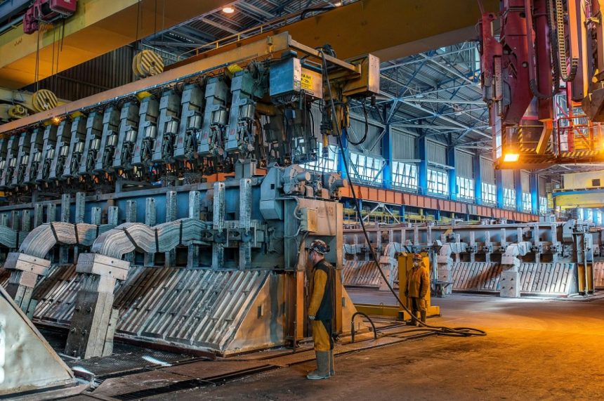 Старые корпуса алюминиевых заводов в Шелехове и Братске закроют после ввода новых