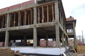 Учреждение культуры построят в поселке Новонукутский к декабрю 2021 года