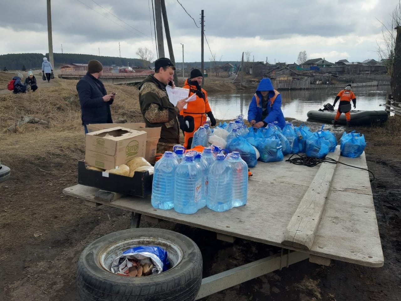 Уровень воды Заларинке продолжает снижаться