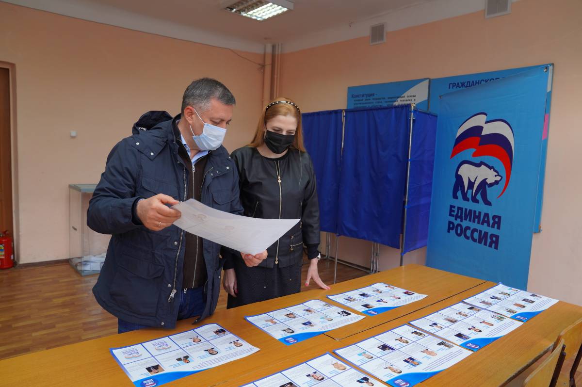 Губернатор Иркутской области принял участие в голосовании «Единой России»