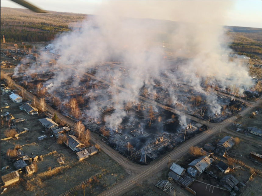 Красный крест собирает помощь пострадавшим от пожара в поселке Дальний в Иркутской области
