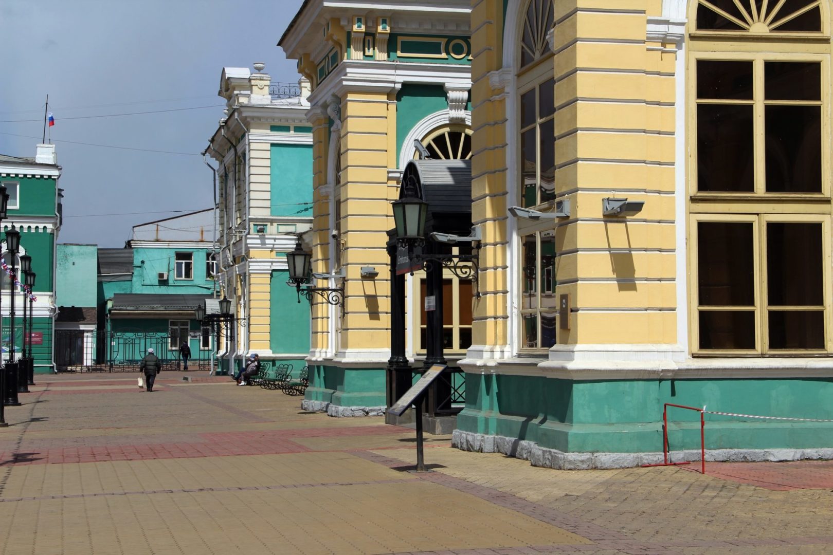 На вокзале Иркутск-Пассажирский готовятся снести павильон пригородных касс. Фото с места