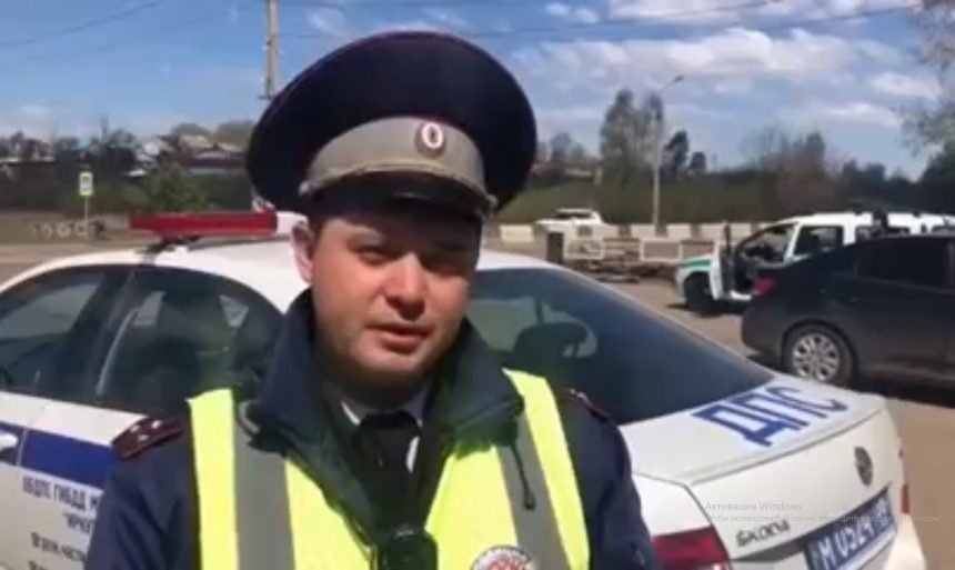 В Иркутске полицейский помог доставить 8-летнего мальчика с открытой раной в больницу