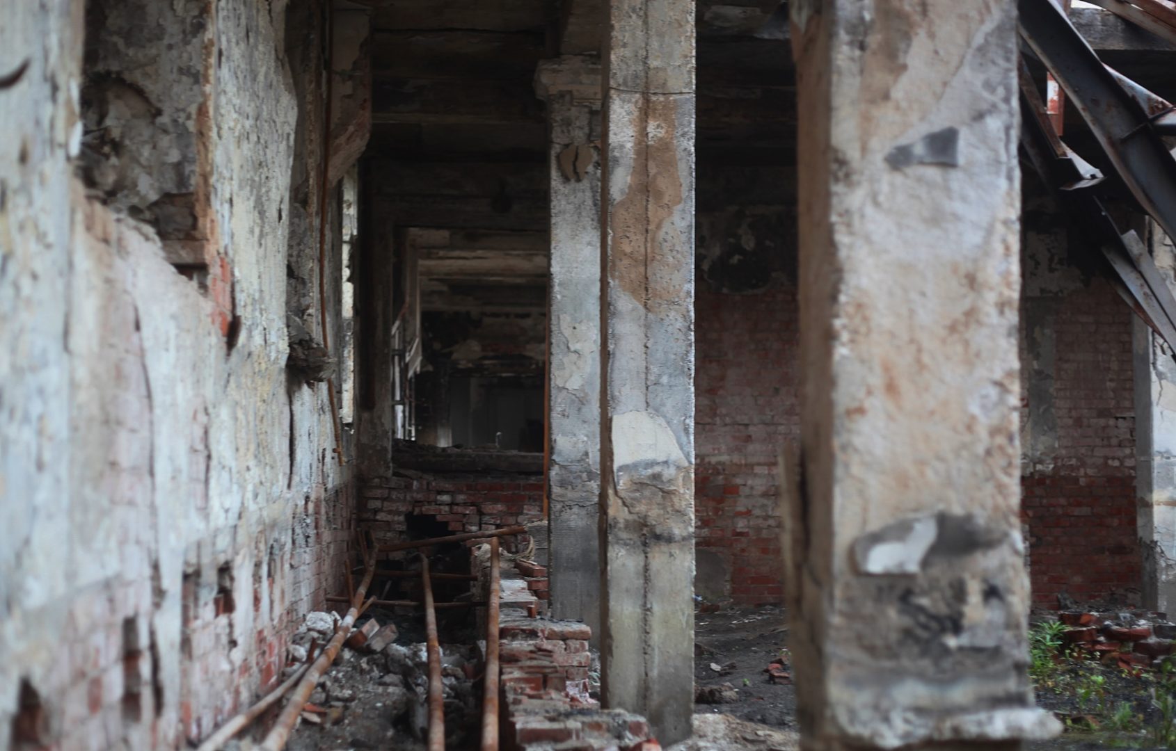 Эдуард Дикунов прокомментировал иск к властям касательно казарам в городке ИВВАИУ