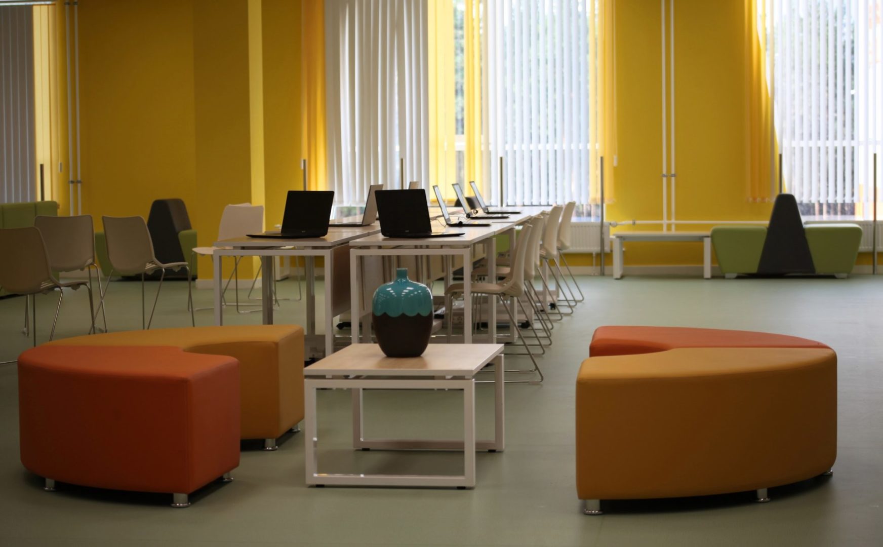 Иркутские родители собрали международную конференцию против цифровизации