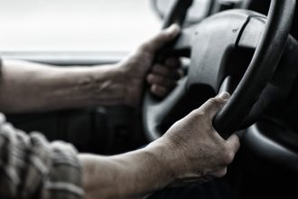 Tele2 запустила услугу для контроля передвижения транспорта и сотрудников