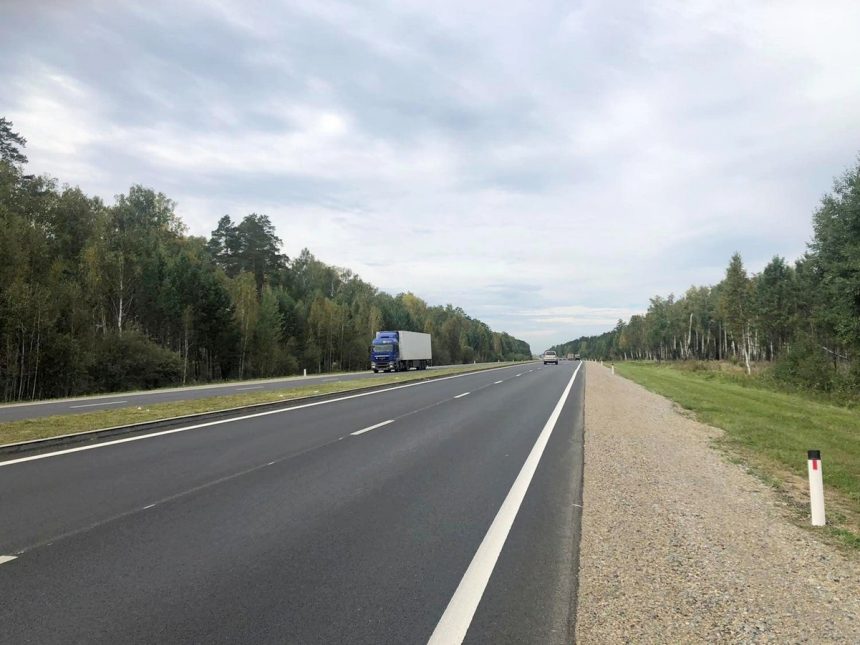 В Иркутской области 57 км федеральных дорог защитят слоями износа