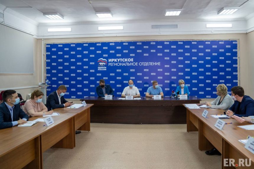 Волонтерский штаб создали в Иркутской области для помощи врачам