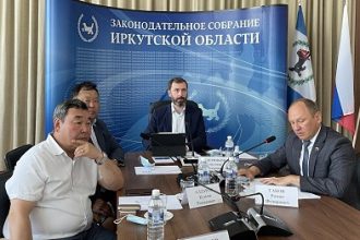 285 затопленных судов обнаружено в бассейне реки Лена
