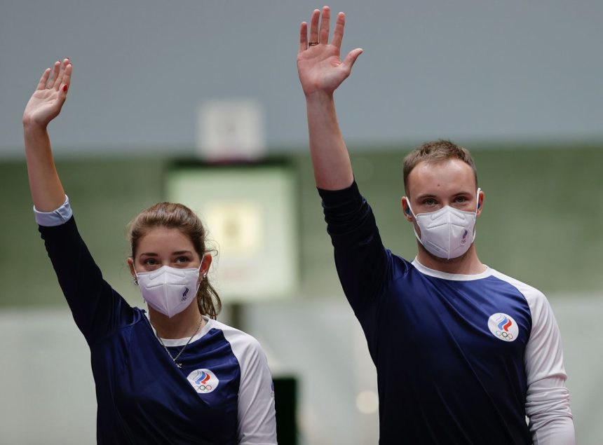 Артем Черноусов в паре с Виталиной Бацарашкиной завоевал серебро на Олимпиаде