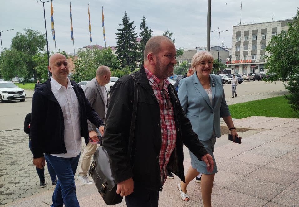Писатель и общественный деятель Захар Прилепин прибыл в Иркутск