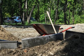 Площадки для пляжного волейбола обустроят в парке в Солнечном в Иркутске