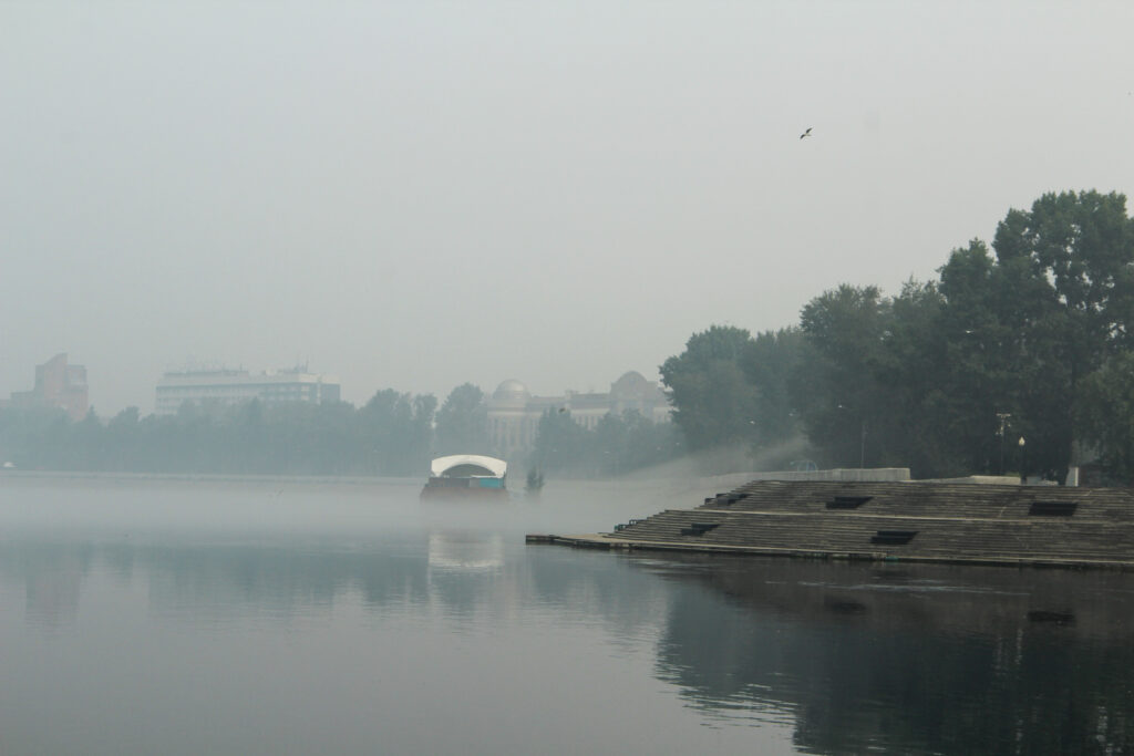 Дымовая завеса Иркутска. Фоторепортаж с улиц туманного города